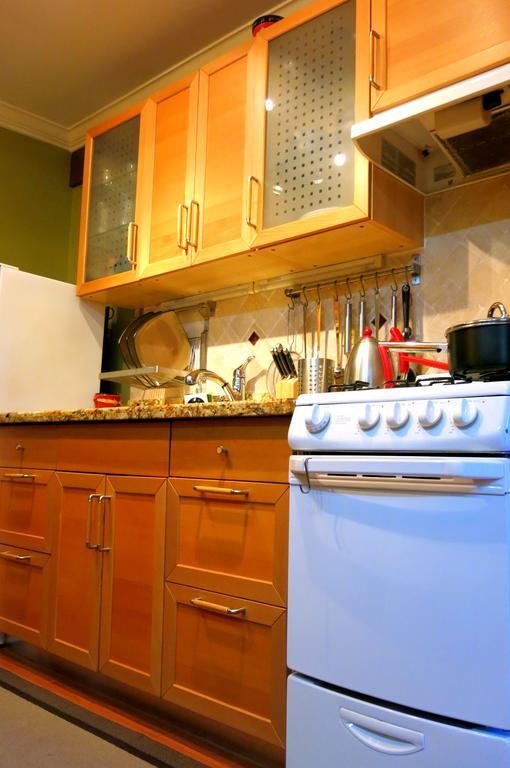 Choose To Be Happy At Seymour # 9 And #16 - Studio Apartments Кингстън Стая снимка